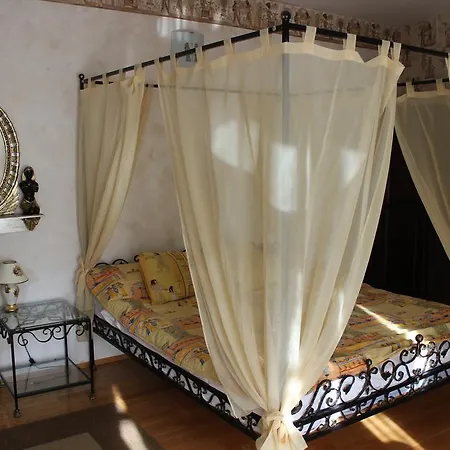 Casa Ella Pensjonat